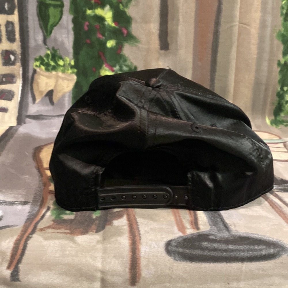 Marvel snap back hat - Picture 3 of 7